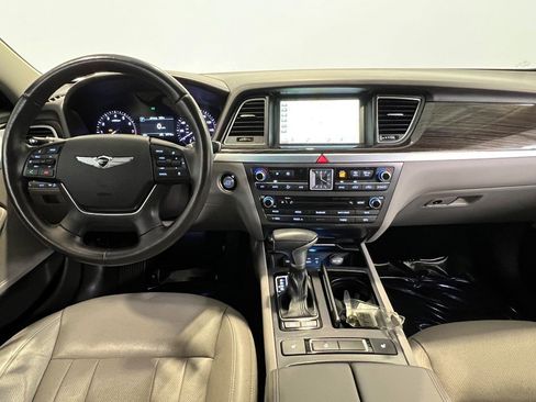 Used 2018 Genesis G80 3.8 image 18
