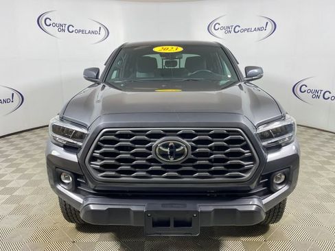 Certified 2023 Toyota Tacoma TRD Off-Road AWD/4WD image 2