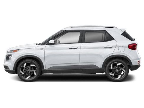 Used 2025 Hyundai Venue SEL image 3
