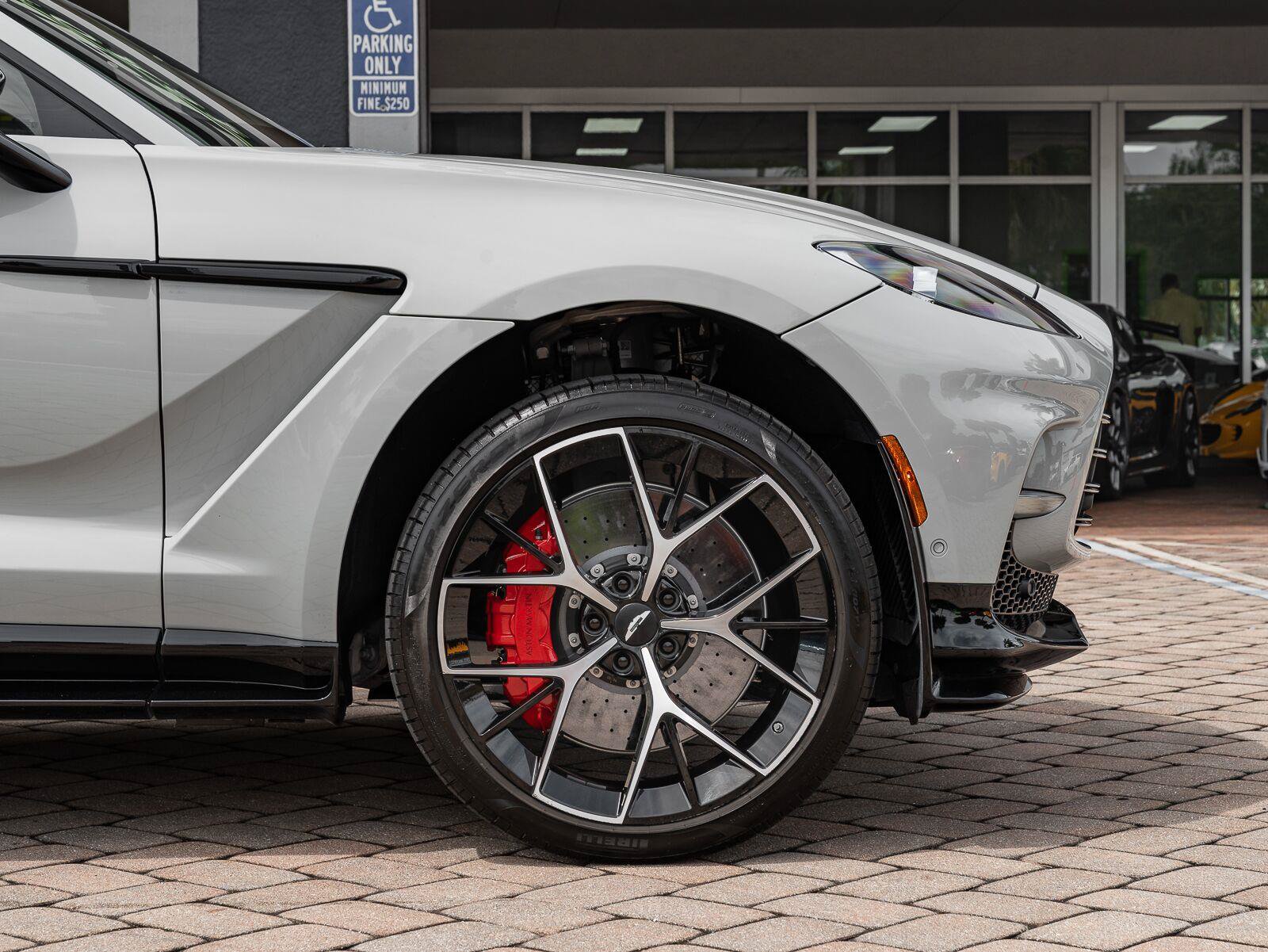 Used 2025 Aston Martin DBX 707 AWD/4WD image 49