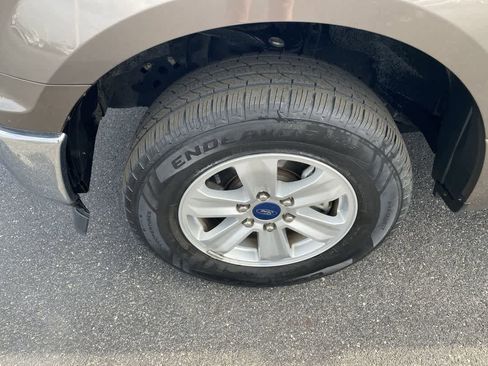 Used 2018 Ford F150 XLT w/ Trailer Tow Package image 9