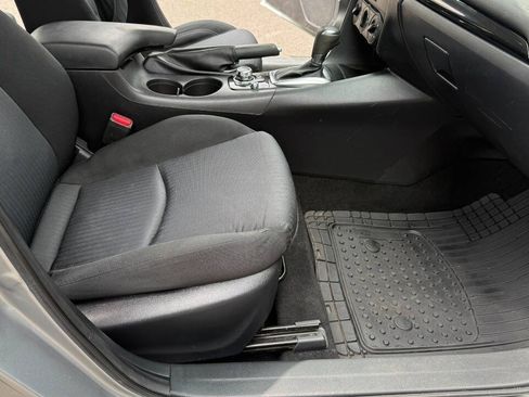 Used 2015 MAZDA MAZDA3 i Sport FWD image 23