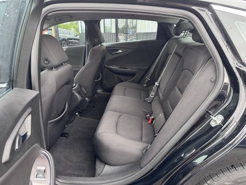 Used 2020 Chevrolet Malibu LT FWD image 11