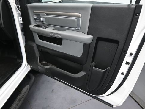 Used 2017 RAM 1500 Tradesman w/ Power & Remote Entry Group image 25