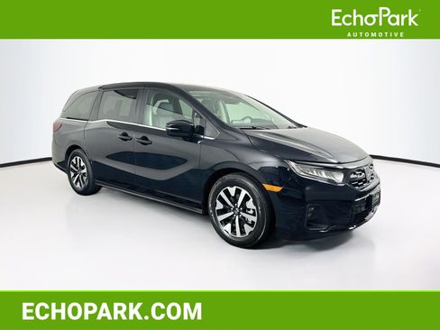 Used 2025 Honda Odyssey EX-L image 1