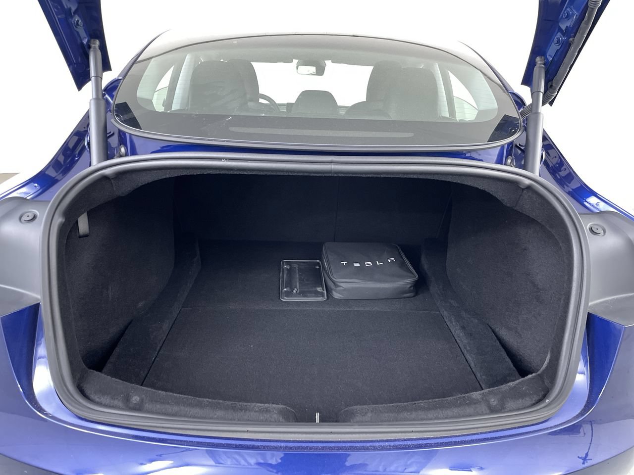 Used 2025 Tesla Model 3 Long Range RWD image 22