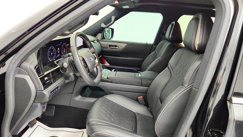 Used 2025 INFINITI QX80 Autograph AWD/4WD image 19