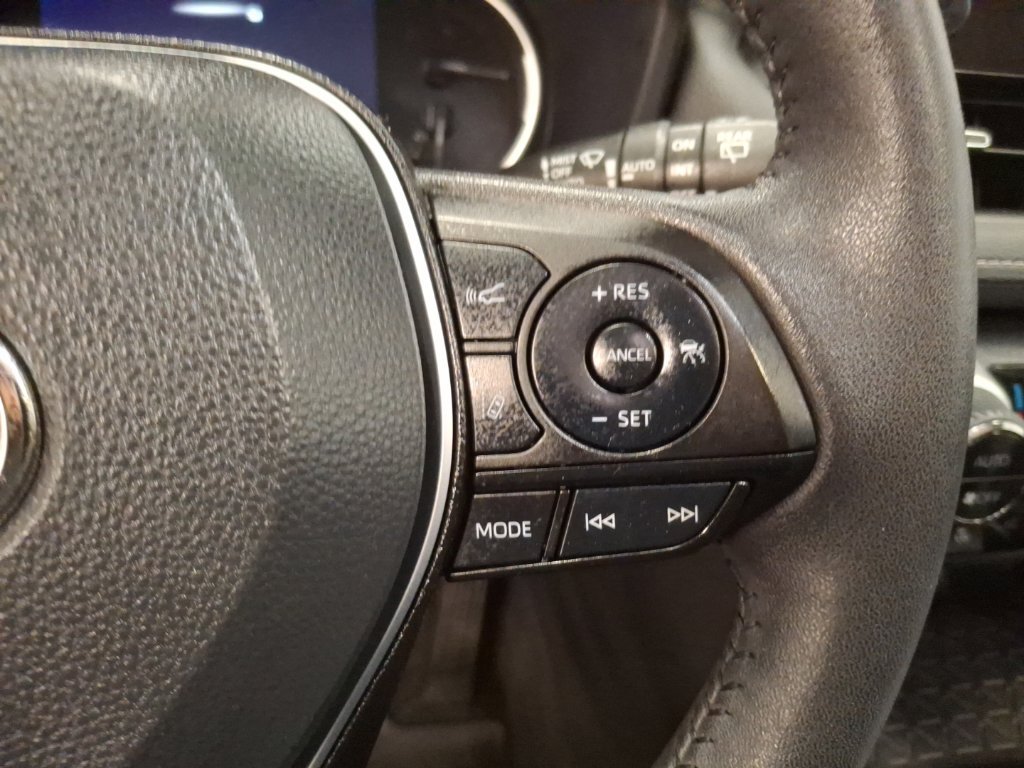 Used 2024 Toyota RAV4 XLE Premium w/ Weather Package AWD/4WD image 21