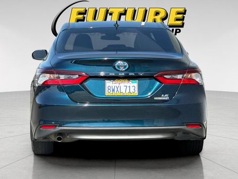 Used 2021 Toyota Camry LE w/ Cold Weather Package FWD image 4