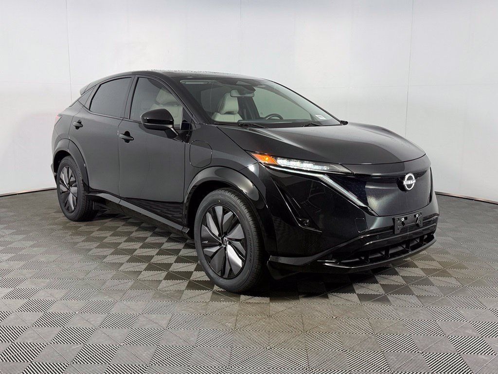 Used 2024 Nissan Ariya AWD image 4