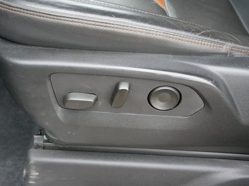 Used 2022 GMC Sierra 1500 AT4 image 17