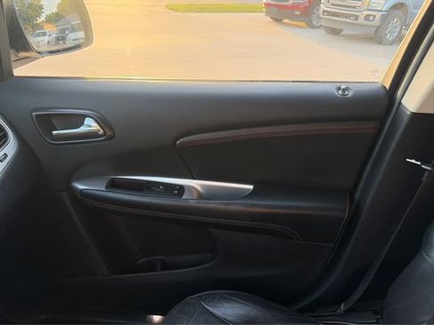 Used 2014 Dodge Journey R/T FWD image 20
