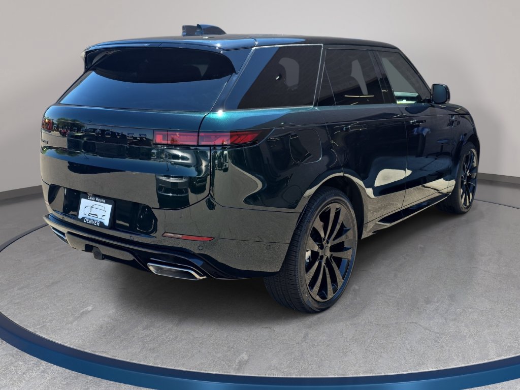 New 2026 Land Rover Range Rover Sport Dynamic SE AWD/4WD image 5