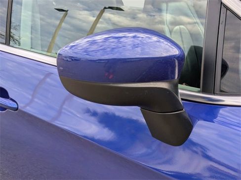 Used 2019 Chrysler Pacifica LX w/ Tire & Wheel Group image 11