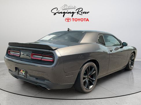 Used 2016 Dodge Challenger R/T Plus RWD image 7