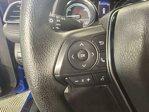 Used 2020 Toyota Camry LE FWD image 15