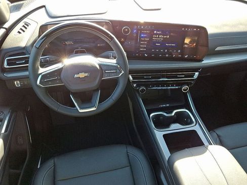 New 2026 Chevrolet Traverse LT w/ Enhanced Driving Package FWD image 7