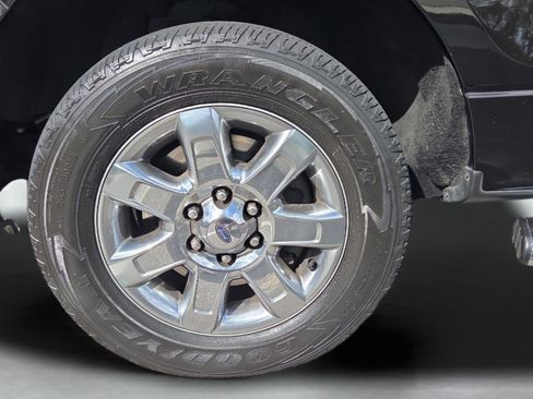 Used 2014 Ford F150 XLT w/ Equipment Group 302A Luxury image 28