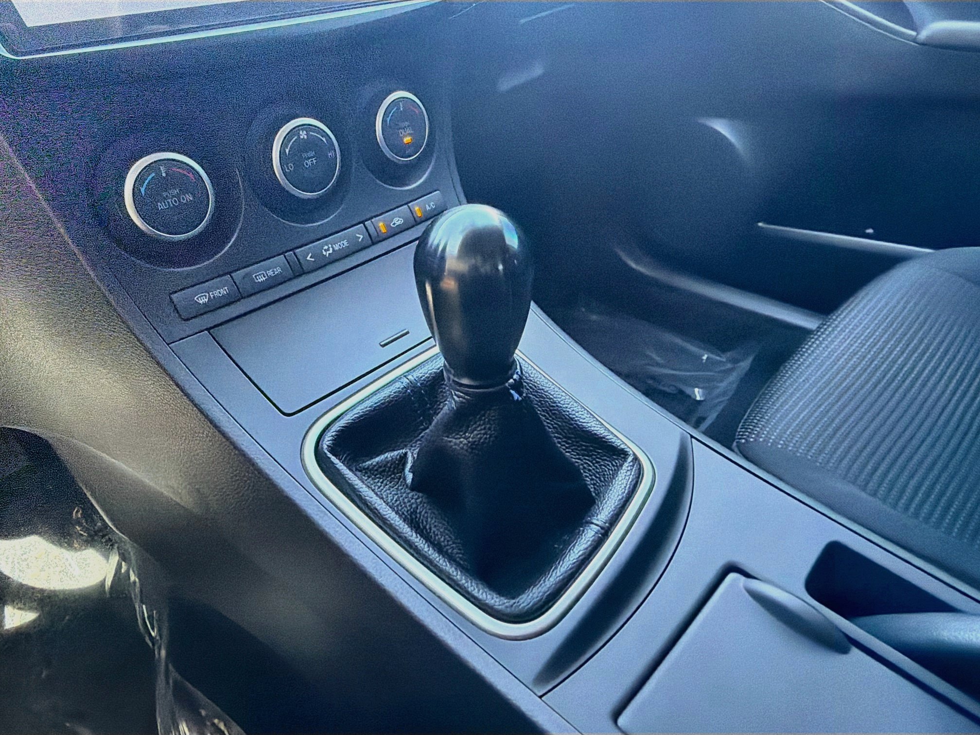 Used 2013 MAZDA MAZDA3 i Touring FWD image 24