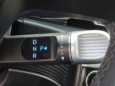 Used 2024 Hyundai Ioniq 5 SE image 15