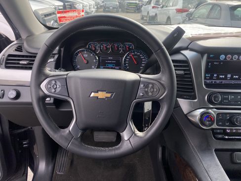 Used 2017 Chevrolet Suburban LS w/ Max Trailering Package RWD image 13