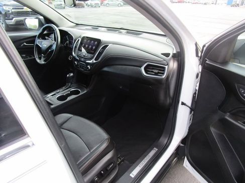 Used 2021 Chevrolet Equinox Premier FWD image 27