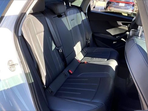 Used 2020 Audi A4 2.0T Premium Plus w/ Premium Plus Package image 17