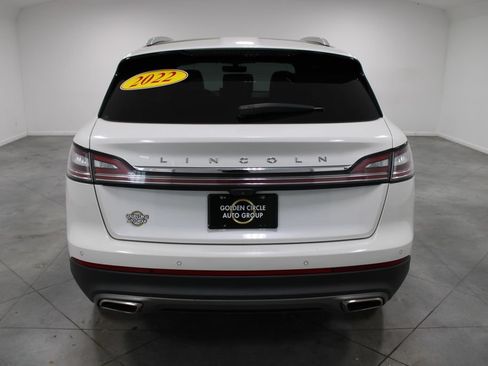 Used 2022 Lincoln Nautilus Reserve w/ Equipment Group 201A FWD image 8