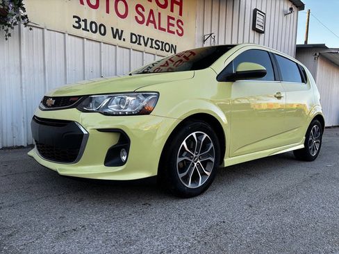 Used 2017 Chevrolet Sonic LT w/ Convenience Package image 8