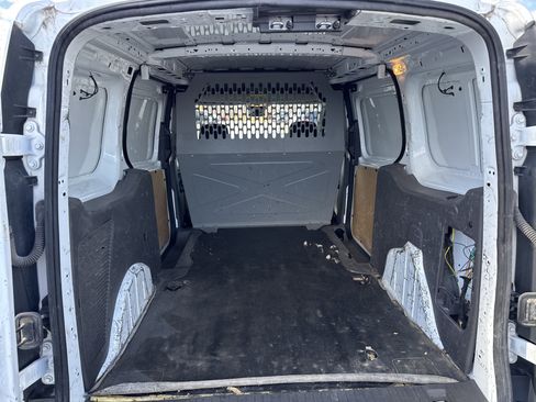 Used 2020 Ford Transit Connect XL image 12