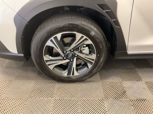 New 2026 Subaru Crosstrek 2.5i Premium AWD/4WD image 7