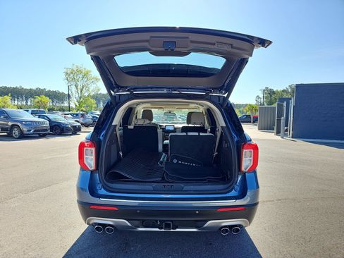 Used 2020 Ford Explorer Platinum AWD/4WD image 15
