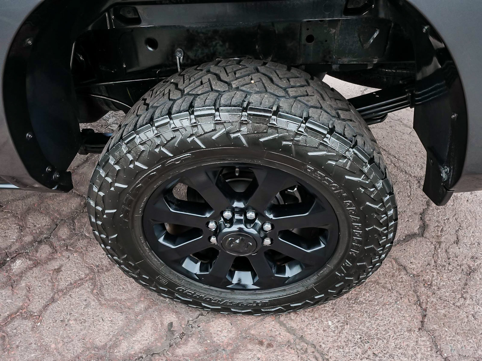 Used 2022 RAM 3500 Laramie w/ Night Edition AWD/4WD image 9