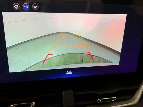 Used 2025 Chevrolet Equinox LT image 21