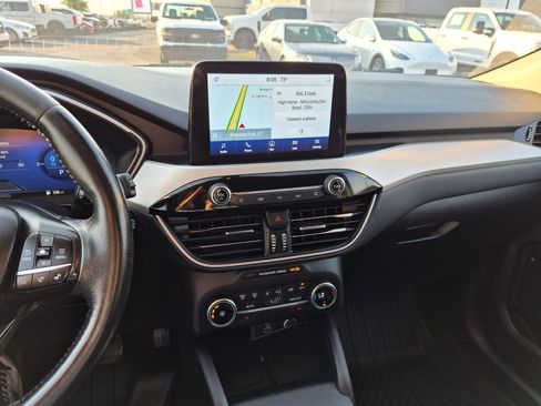 Used 2020 Ford Escape SE Sport AWD/4WD image 29