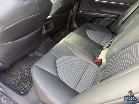 Used 2024 Toyota Camry SE FWD image 10