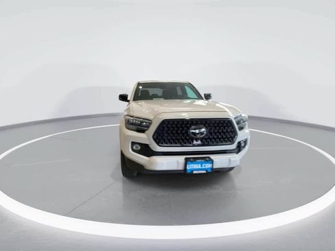 Used 2023 Toyota Tacoma Limited w/ Nightshade Package AWD/4WD image 3