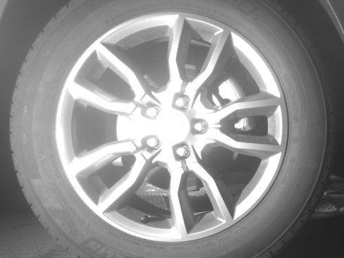 Used 2024 GMC Terrain SLT AWD/4WD image 13