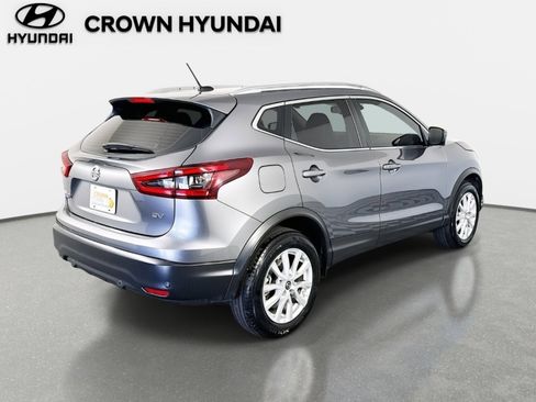 Used 2022 Nissan Rogue Sport SV w/ Technology Package image 6
