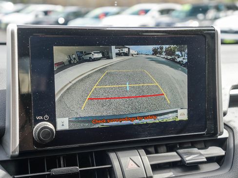 Used 2024 Toyota RAV4 XLE AWD/4WD image 26