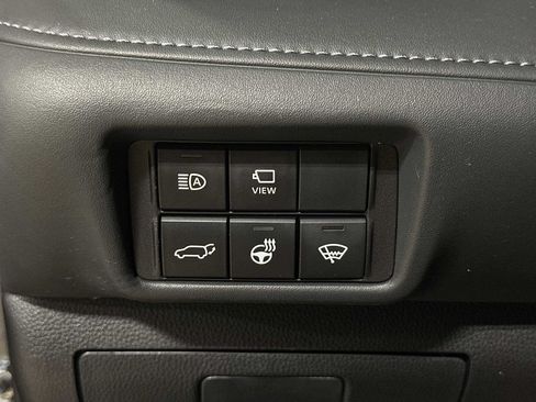 Used 2022 Toyota Highlander Limited AWD/4WD image 34