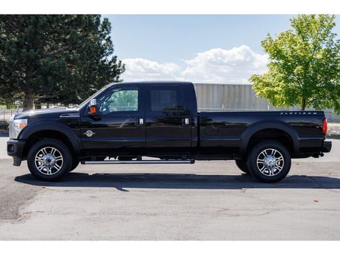 Used 2016 Ford F350 Platinum w/ FX4 Off-Road Package AWD/4WD image 6