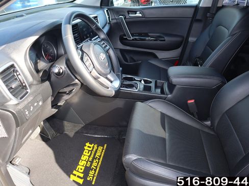Used 2020 Kia Sportage EX image 15