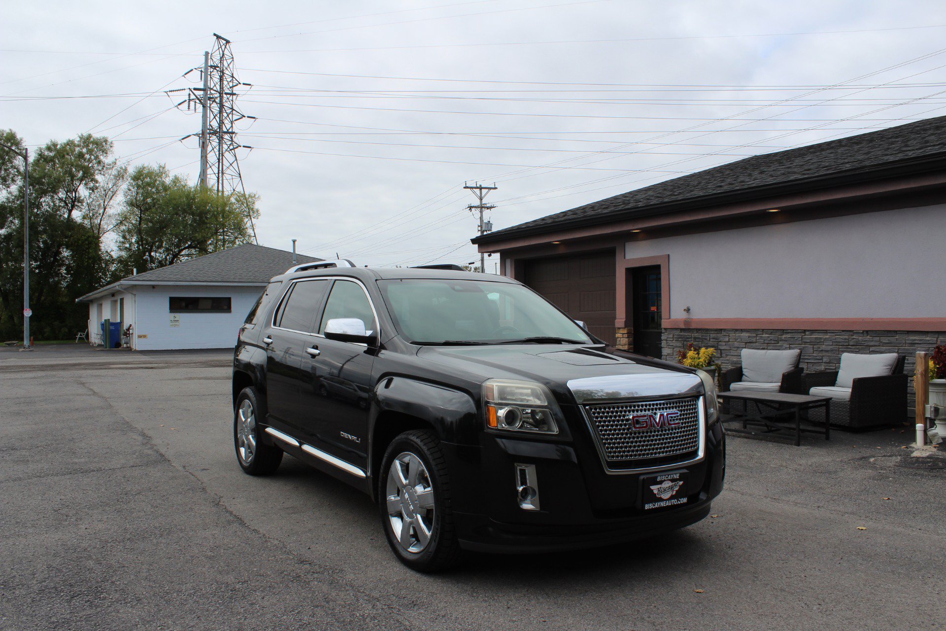 Used 2014 GMC Terrain Denali AWD/4WD image 1