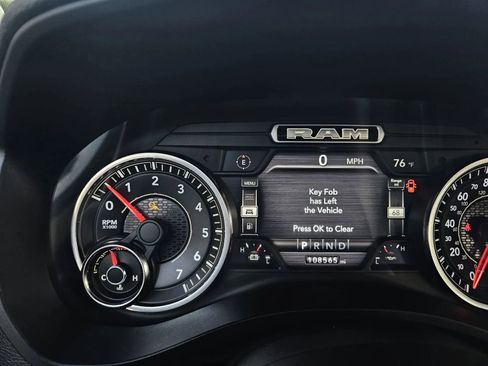 Used 2019 RAM 1500 Laramie image 19