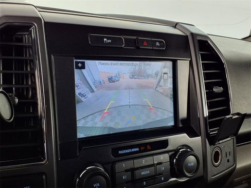 Used 2018 Ford F150 XLT w/ Equipment Group 302A Luxury image 24