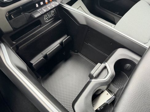 Used 2022 RAM 1500 Big Horn image 6