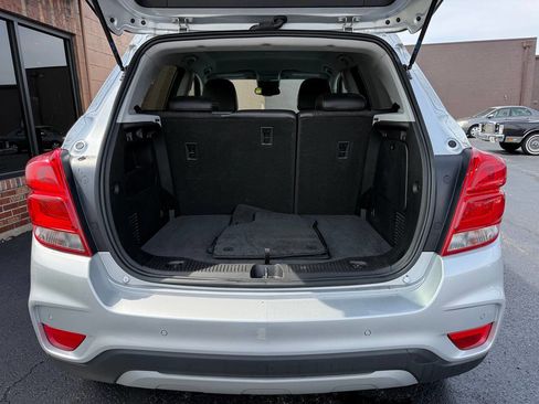 Used 2018 Chevrolet Trax LT w/ Redline Edition image 21