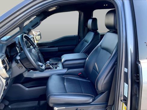 Used 2024 Ford F150 Lariat w/ FX4 Off-Road Package AWD/4WD image 8