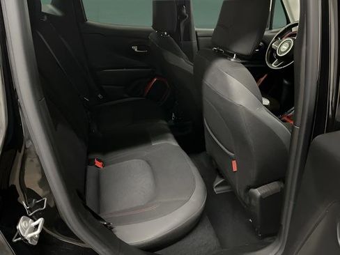 Used 2015 Jeep Renegade Trailhawk w/ Safety & Security Group I image 13